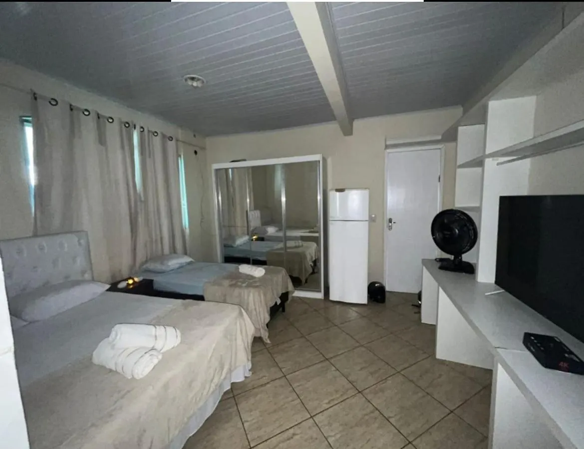 Suites Em Cabo Frio Värdshus