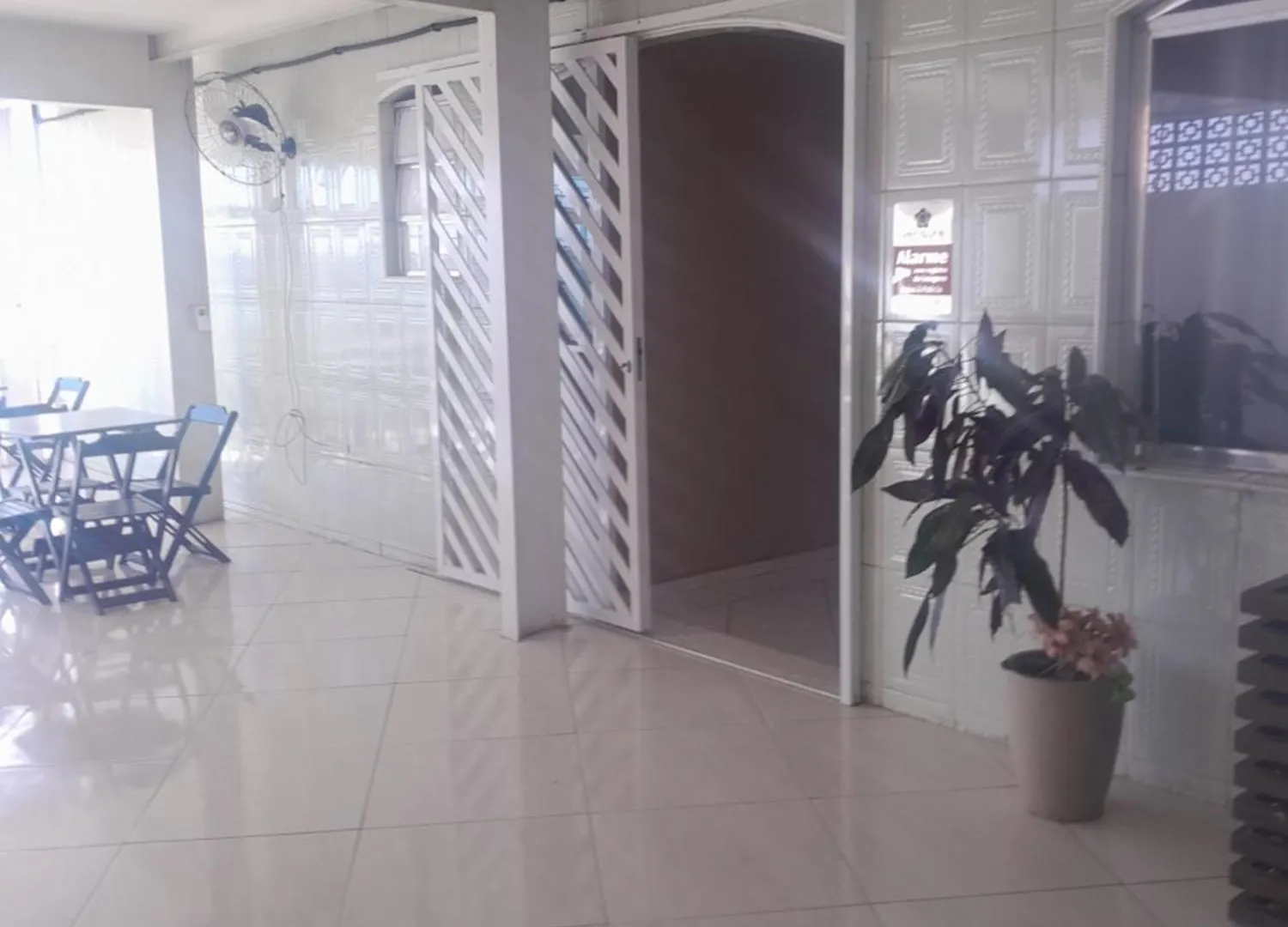 Värdshus Suites Em Cabo Frio